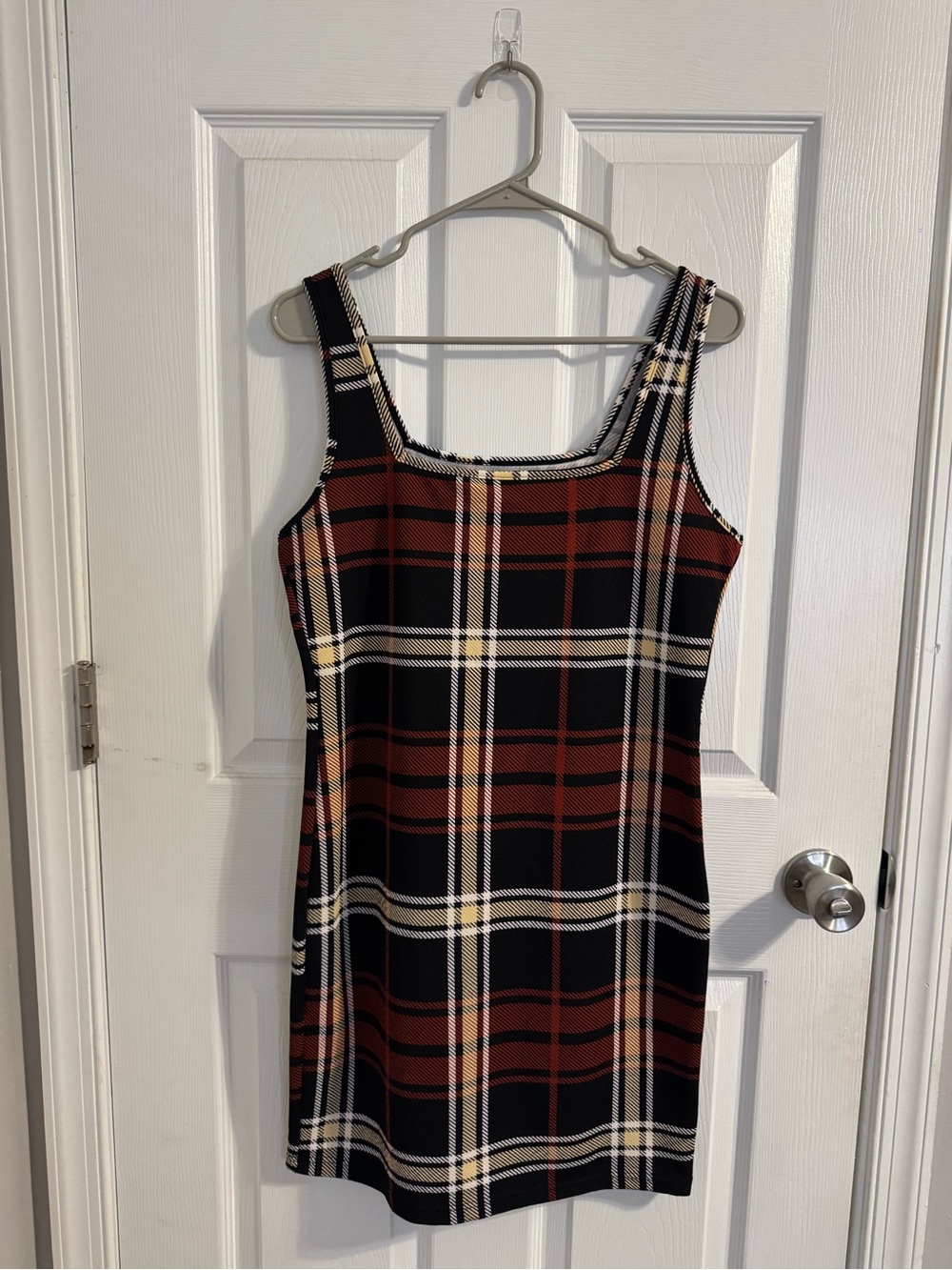 Women’s SHEIN Curve Black and Rust Plaid Sleeveless Mini Dress - 1XL